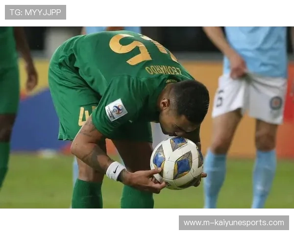 韩国足球队被绝杀的球星痛心落泪 赛后称难以接受的失利